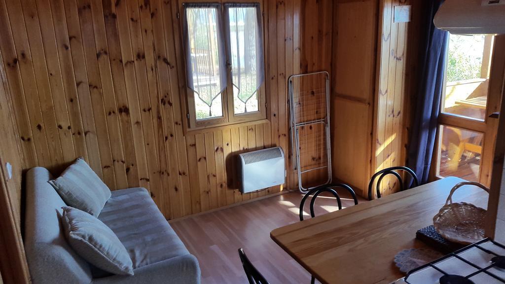 Camping La Motte Flottante La Freissinouse Buitenkant foto
