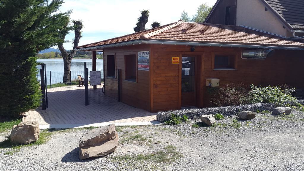 Camping La Motte Flottante La Freissinouse Buitenkant foto